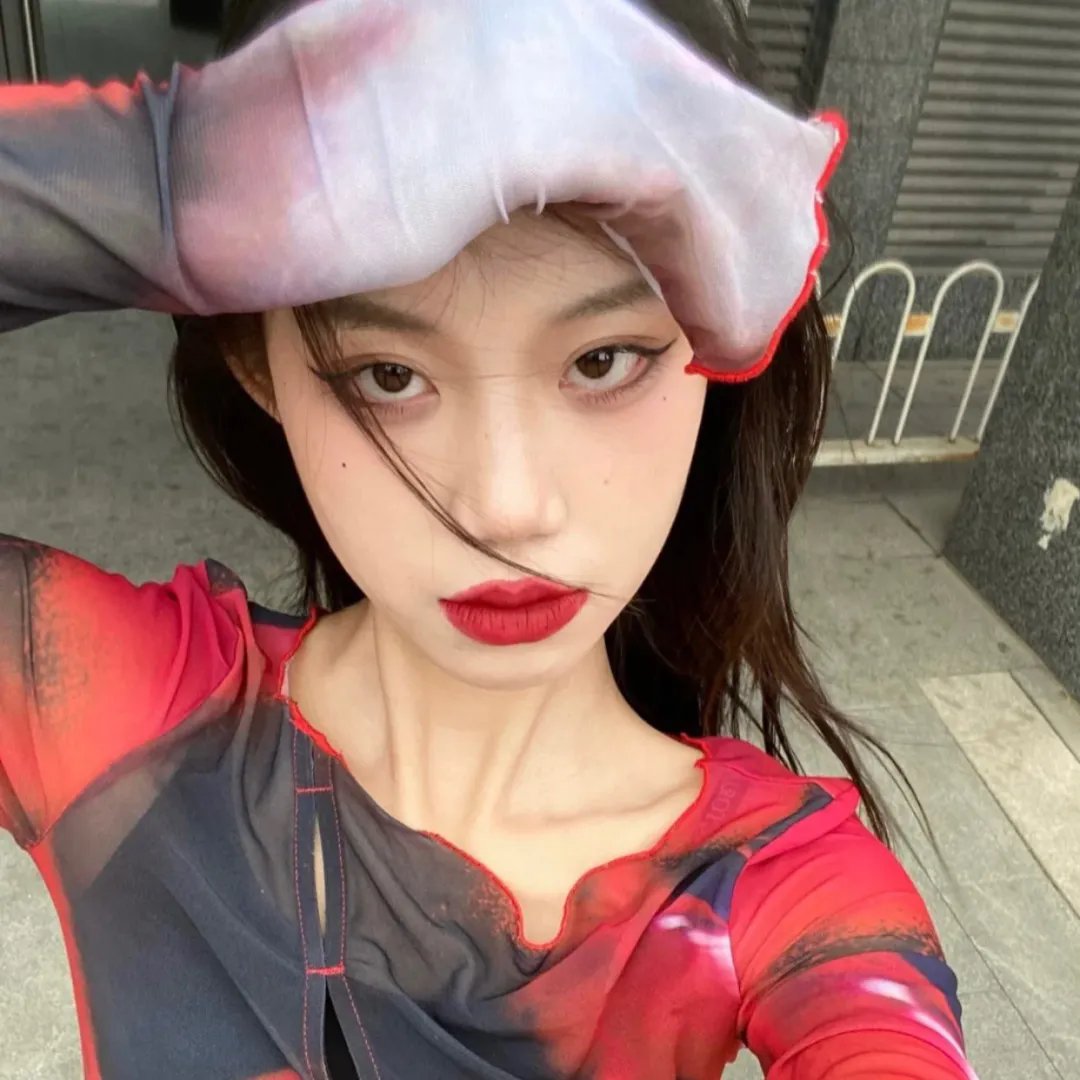 三层楼的女孩